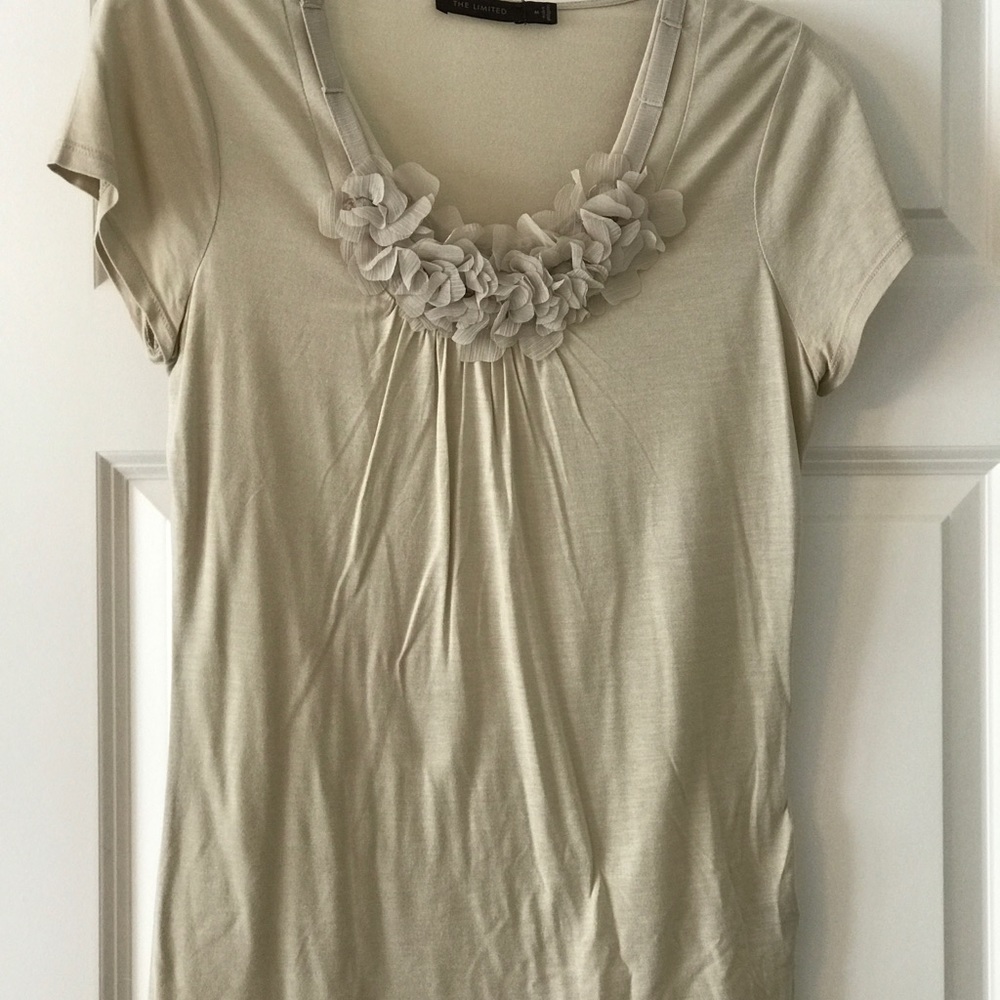 The Limited short sleeved top